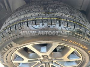 Xe Ford Everest Titanium Plus 2.0L 4x4 AT 2026