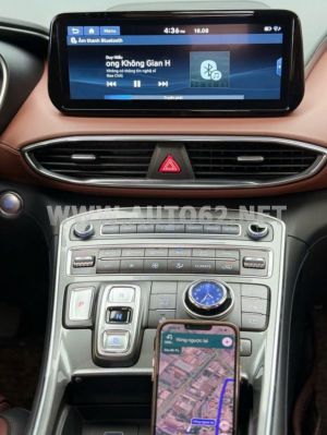 Xe Hyundai SantaFe Cao cấp 2.5L HTRAC 2023