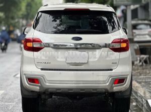 Xe Ford Everest Titanium 2.0L 4x4 AT 2022