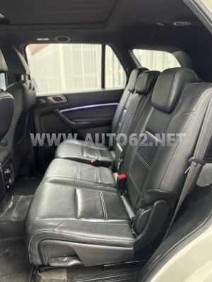Xe Ford Everest Titanium 2.0L 4x4 AT 2022