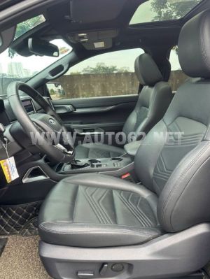 Xe Ford Everest Titanium 2.0L 4x2 AT 2022