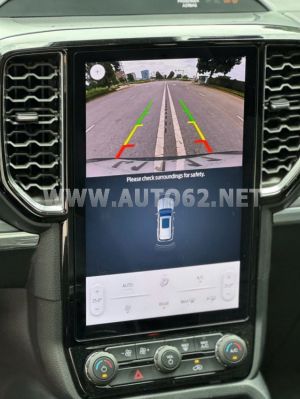 Xe Ford Everest Titanium 2.0L 4x2 AT 2022
