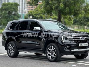 Xe Ford Everest Titanium 2.0L 4x2 AT 2022