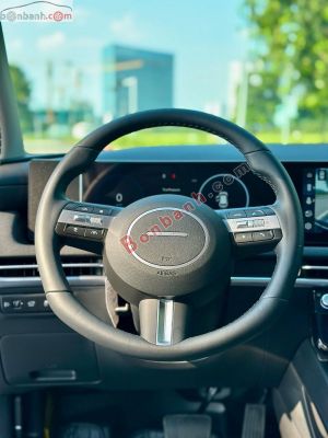 Xe Hyundai Tucson 2.0 AT Đặc biệt 2025