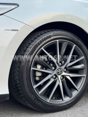 Xe Toyota Camry 2.0Q 2022