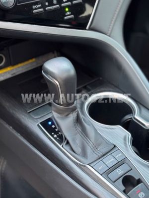Xe Toyota Camry 2.0Q 2022