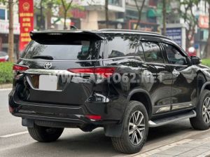 Xe Toyota Fortuner 2.8V 4x4 AT 2019