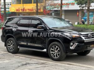 Xe Toyota Fortuner 2.8V 4x4 AT 2019