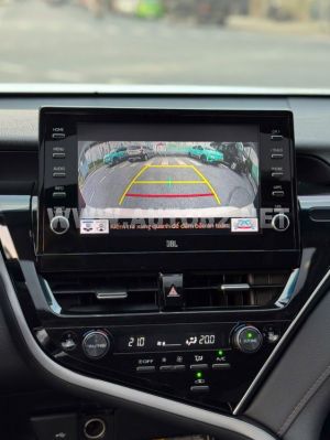 Xe Toyota Camry 2.0Q 2022