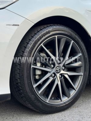 Xe Toyota Camry 2.0Q 2022