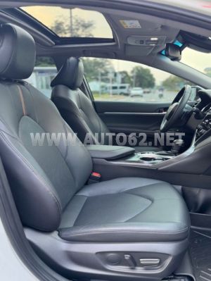 Xe Toyota Camry 2.0Q 2022
