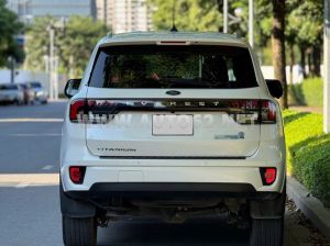 Xe Ford Everest Titanium Plus 2.0L 4x4 AT 2025