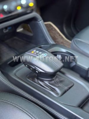 Xe Ford Everest Titanium Plus 2.0L 4x4 AT 2025